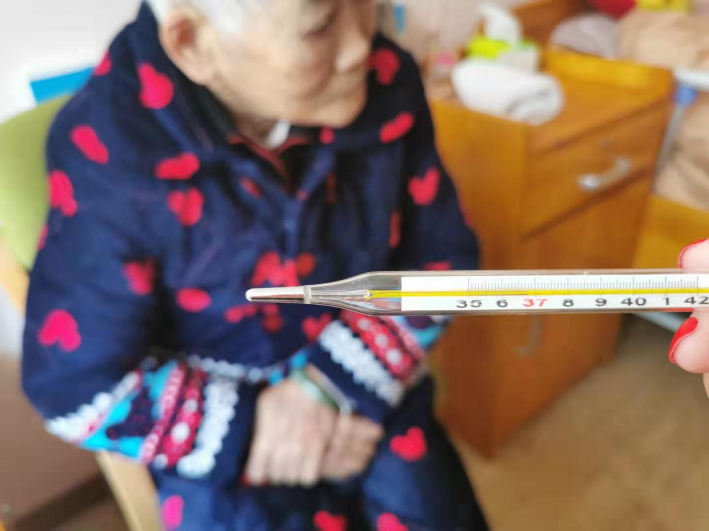 湖南发展养老无接触服务：陪伴不同，爱相同！